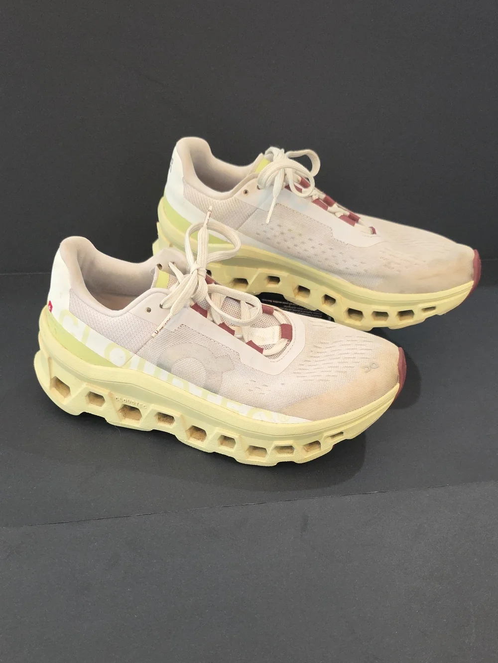 On Running CloudMonster Women’s Pale Pink Mesh & Yellow Sole Size 7